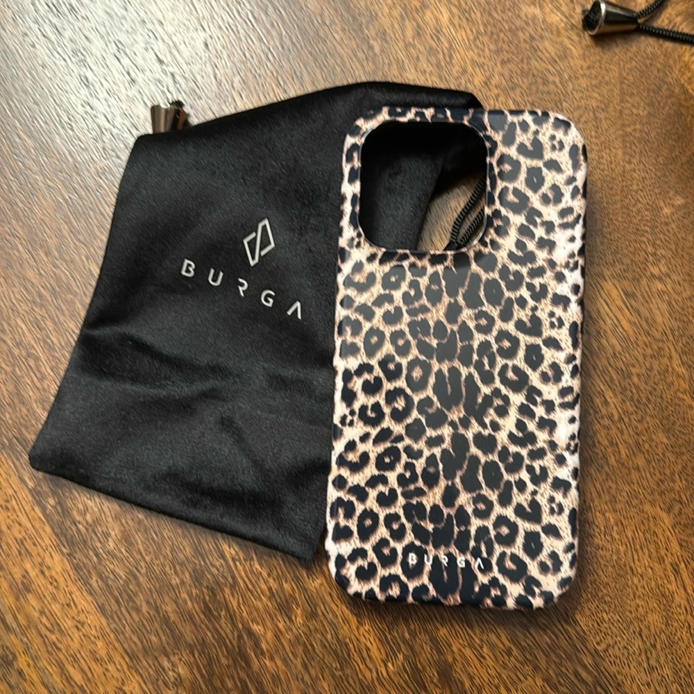 NEW Burga iPhone 16 PRO cheetah case